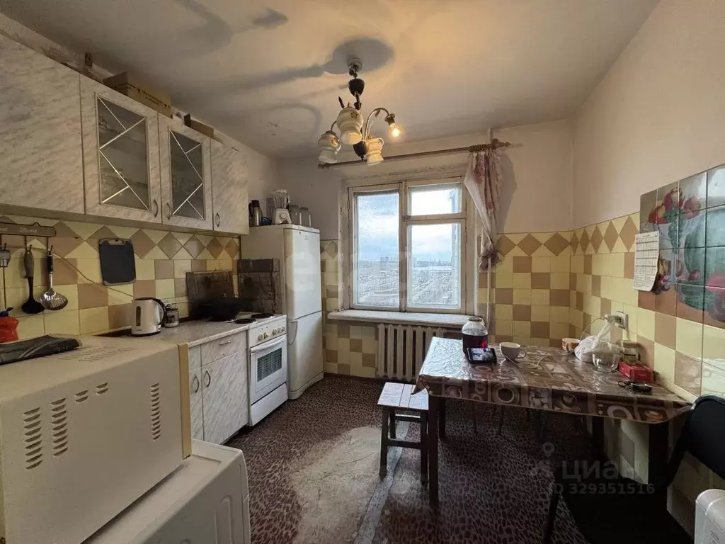 2-к кв. Тюменская область, Тюмень Заречный проезд, 2 (50.3 м) - Фото 1