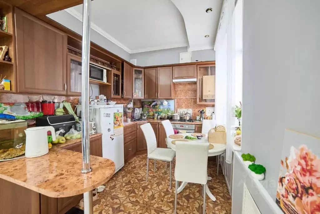 3-к кв. Башкортостан, Стерлитамак Революционная ул., 9 (74.0 м) - Фото 1