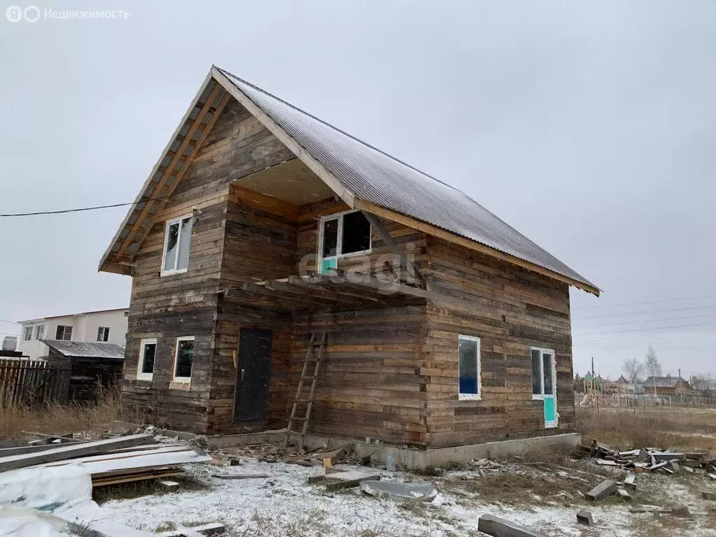 Дом в село Ленинское, Школьная улица (136 м) - Фото 0