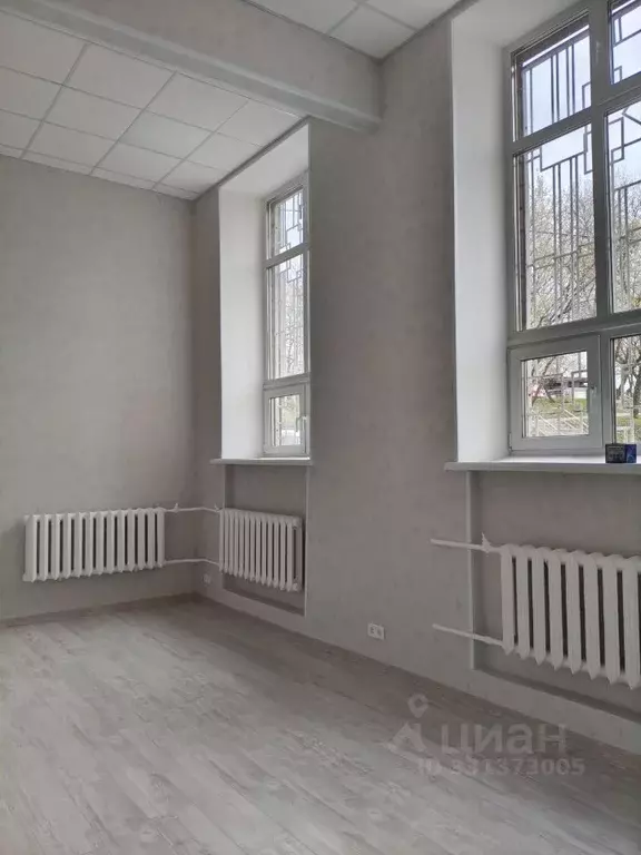 Помещение свободного назначения в Москва ул. Бориса Галушкина, 26 (20 ... - Фото 1