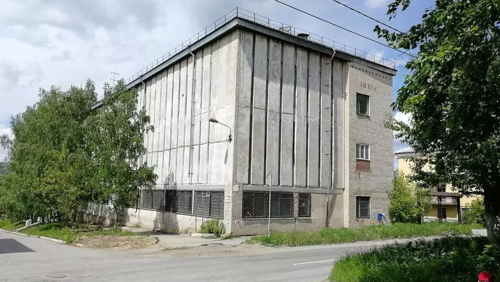 Помещение свободного назначения в Челябинская область, Златоуст ул. ... - Фото 1