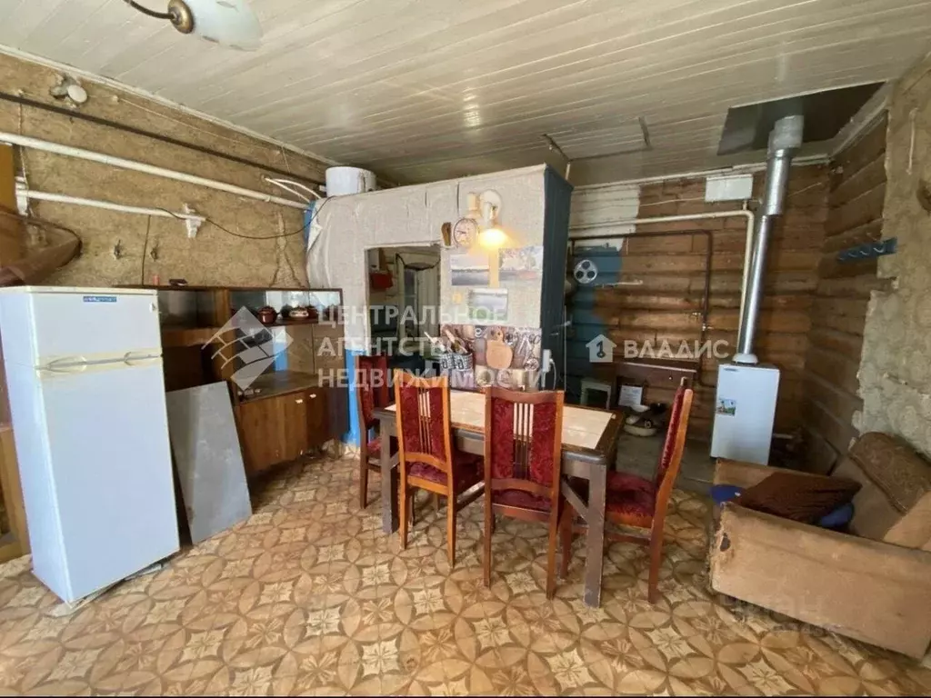 Дом в Рязанская область, Касимовский муниципальный округ, д. Клетино  ... - Фото 2