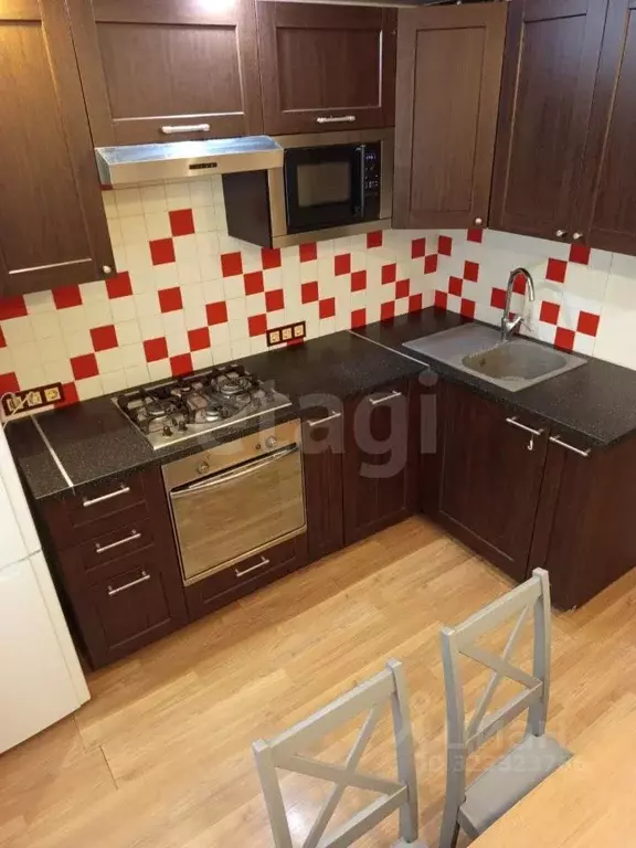 3-к кв. Свердловская область, Первоуральск Береговая ул., 70 (65.2 м) - Фото 1