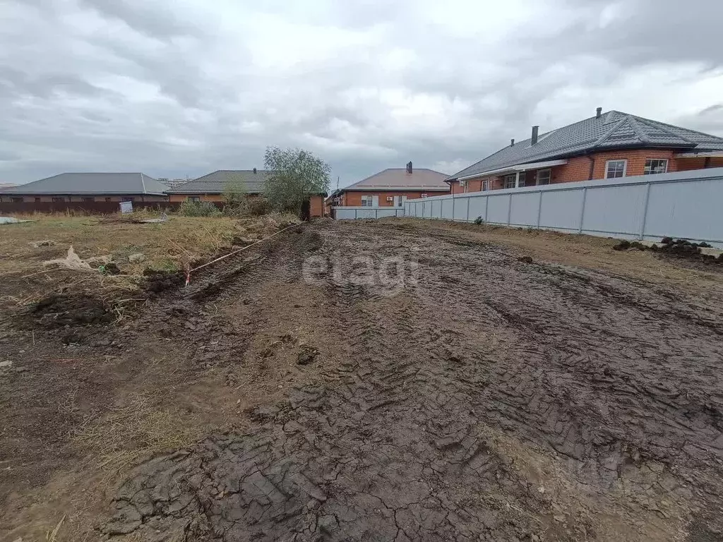 Участок в Адыгея, Тахтамукайский район, Яблоновский пгт ул. Королева ... - Фото 0