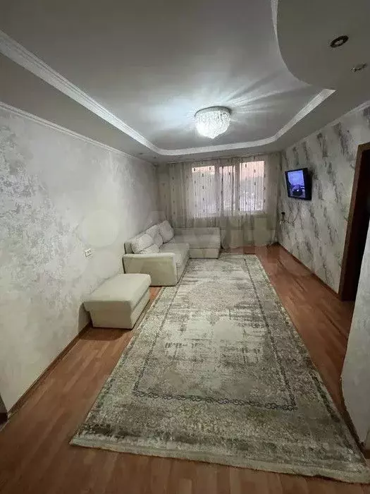 3-к. квартира, 67 м, 4/5 эт. - Фото 0