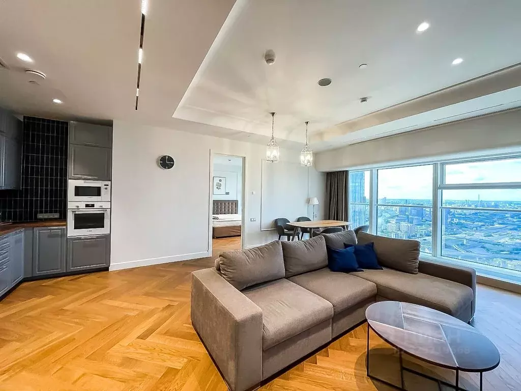 2-к кв. Москва 1-й Красногвардейский проезд, 15 (101.0 м) - Фото 1