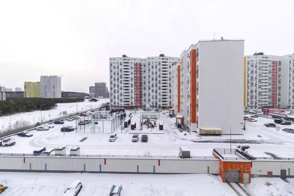 1-к кв. Тюменская область, Тюмень ул. Александра Протозанова, 18к1 ... - Фото 1