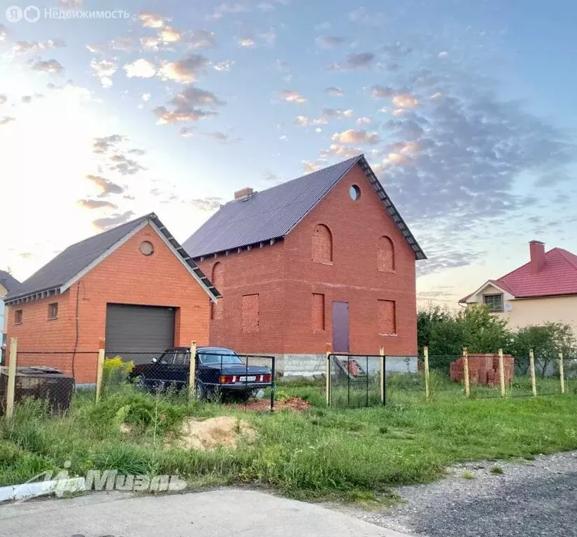 Дом в посёлок городского типа Знаменка, Светлая улица, 4 (170.9 м) - Фото 0