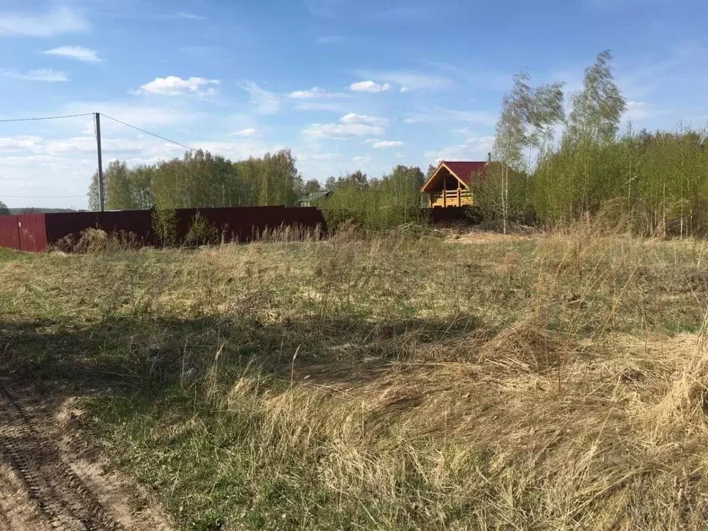 Участок в Нижегородская область, Нижний Новгород д. Чеченино, ул. ... - Фото 1
