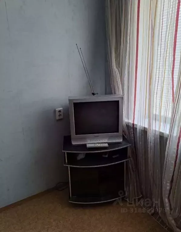 Комната Самарская область, Тольятти ул. Лизы Чайкиной, 21 (12.5 м) - Фото 1