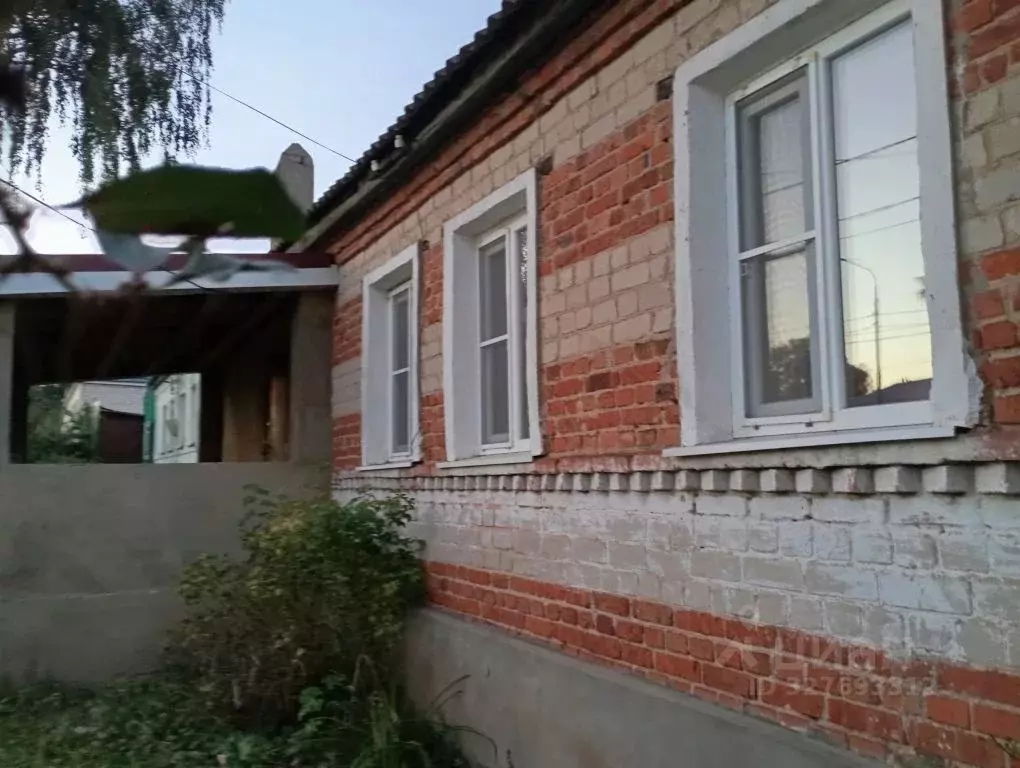 Дом в Липецкая область, Задонский муниципальный округ, с. Уткино ул. ... - Фото 1