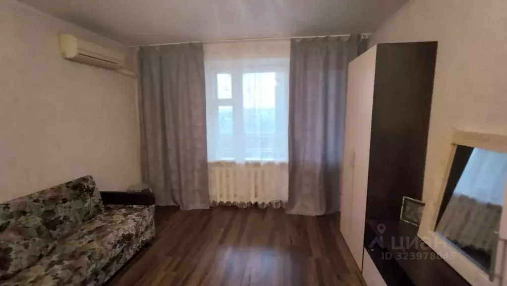 1-к кв. Волгоградская область, Волгоград ул. Кирова, 105 (38.0 м) - Фото 2