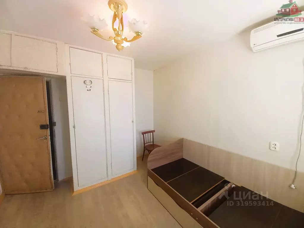 Комната Волгоградская область, Волгоград ул. Таращанцев, 55 (10.5 м) - Фото 0