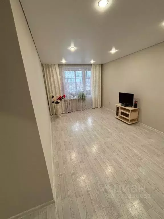 2-к кв. Татарстан, Набережные Челны просп. Яшьлек, 25 (44.0 м) - Фото 1