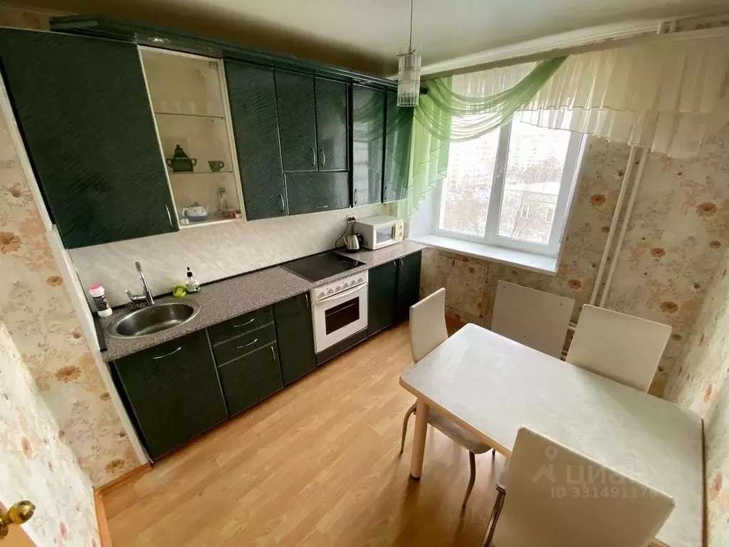 3-к кв. Челябинская область, Челябинск ул. Ворошилова, 17 (60.0 м) - Фото 1