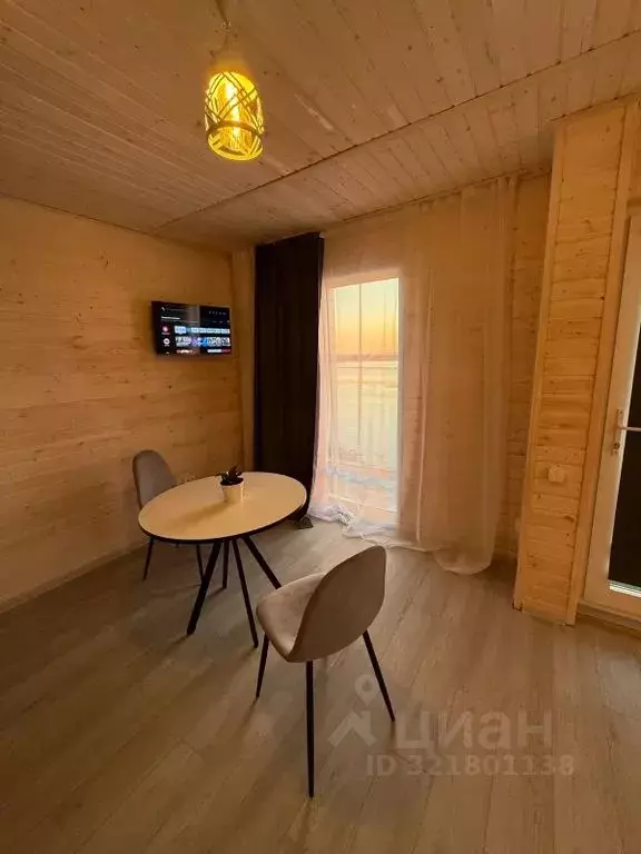 Дом в Саратовская область, Энгельс муниципальное образование, с. ... - Фото 2