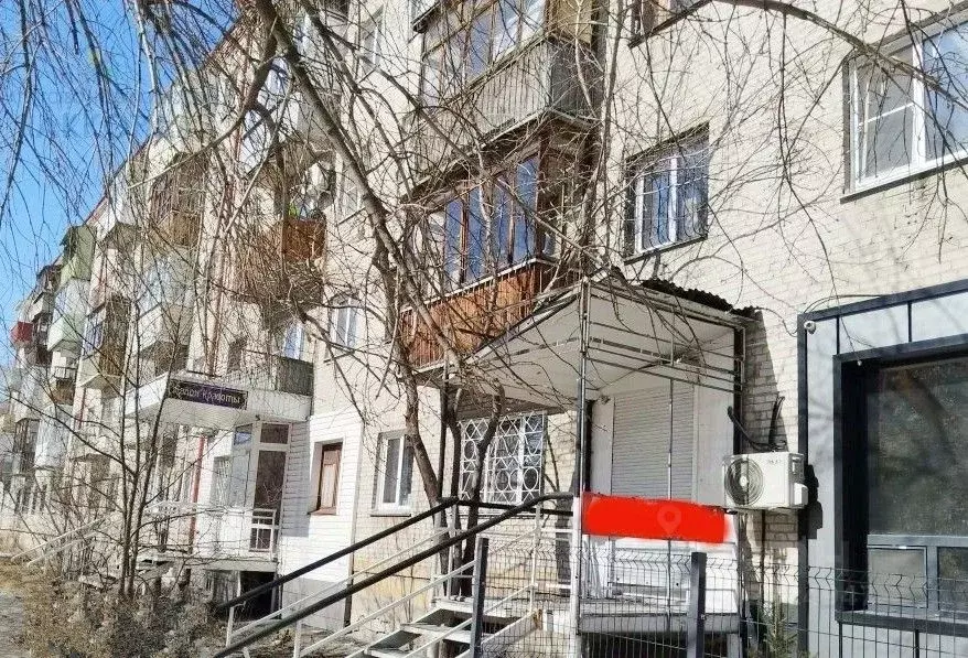 Помещение свободного назначения в Алтайский край, Барнаул просп. ... - Фото 1