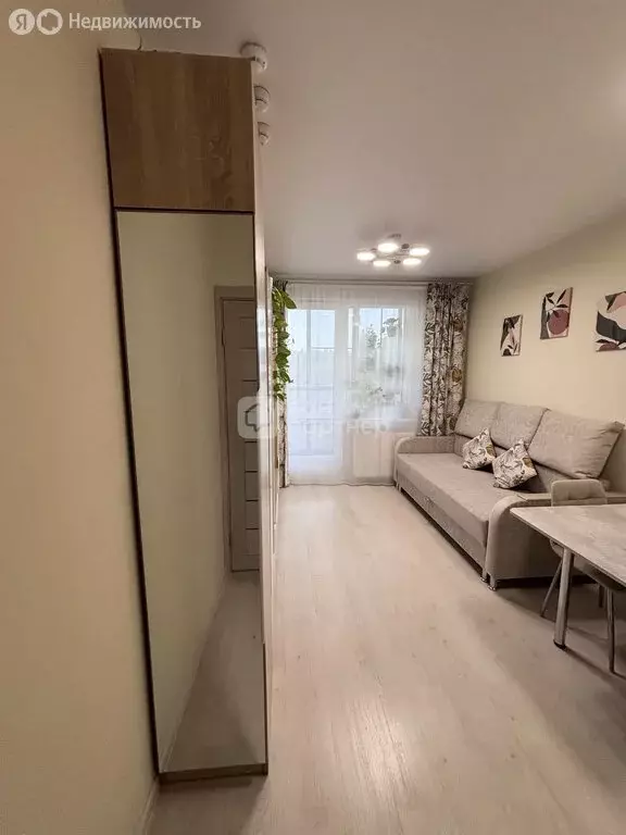 Квартира-студия: Санкт-Петербург, набережная реки Каменки, 15к1 (20 м) - Фото 1