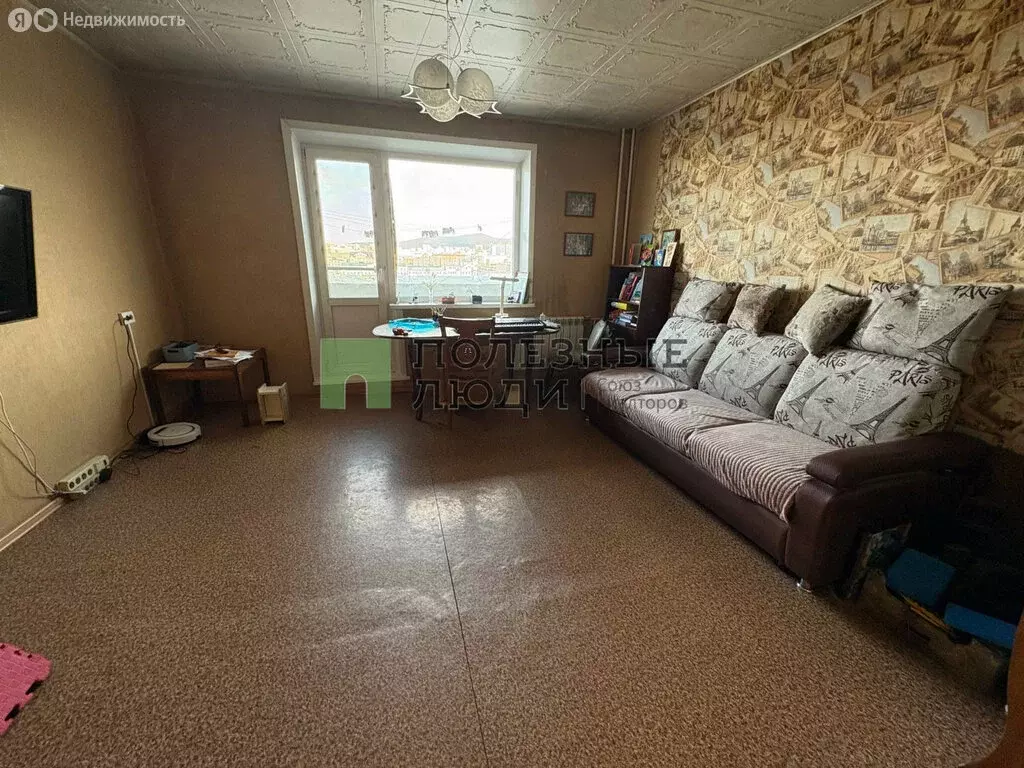 4-комнатная квартира: Чита, 1-й микрорайон, 37 (76.2 м) - Фото 1