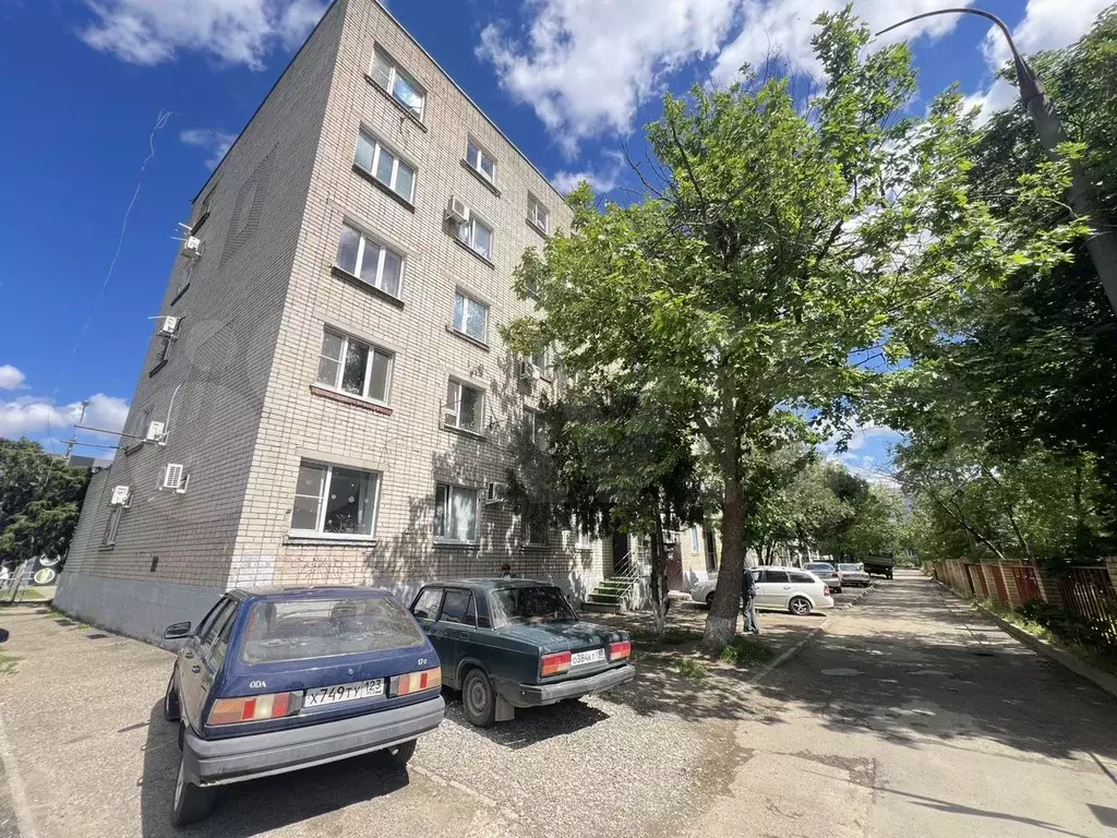 Комната 18 м в 5-к., 3/5 эт. - Фото 0