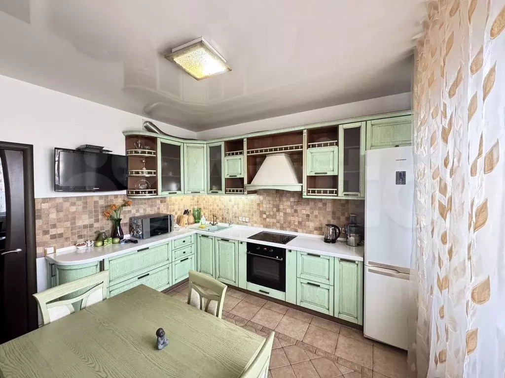 1-к. квартира, 60 м, 9/16 эт. - Фото 1