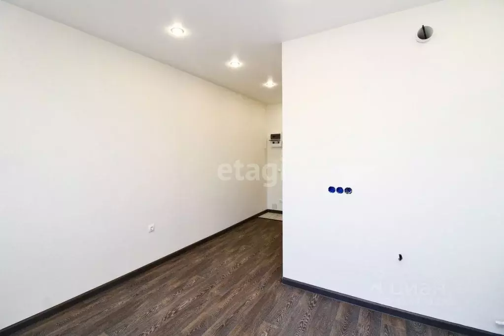 Студия Тюменская область, Тюмень Интернациональная ул., 199 (18.1 м) - Фото 1