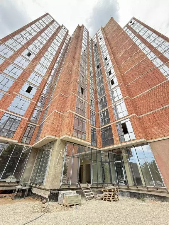 2-к кв. Кабардино-Балкария, Нальчик Московская ул., 14 (75.0 м) - Фото 1