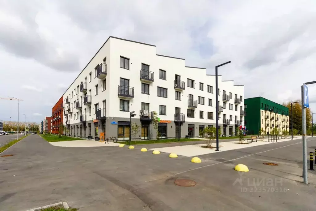 1-к кв. Тюменская область, Тюмень ул. Александра Звягина, 7 (43.5 м) - Фото 0