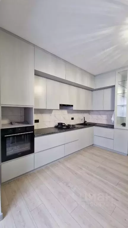 1-к кв. Ставропольский край, Пятигорск ул. Нежнова, 21/1 (58.0 м) - Фото 1