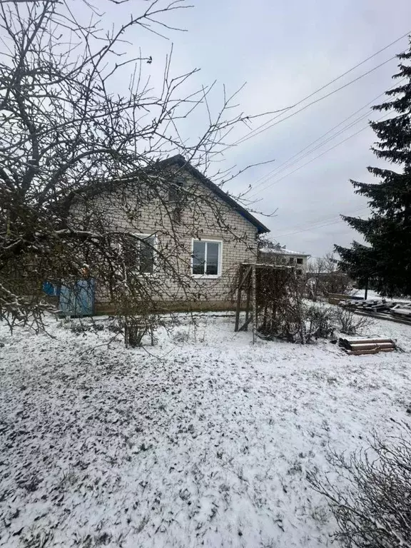 Дом в Псковская область, Псковский район, Тямшанская волость, д. ... - Фото 1