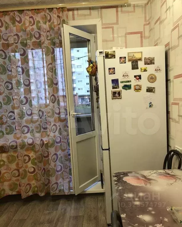 3-к кв. Иркутская область, Усть-Илимск просп. Дружбы Народов, 36 (59.0 ... - Фото 1