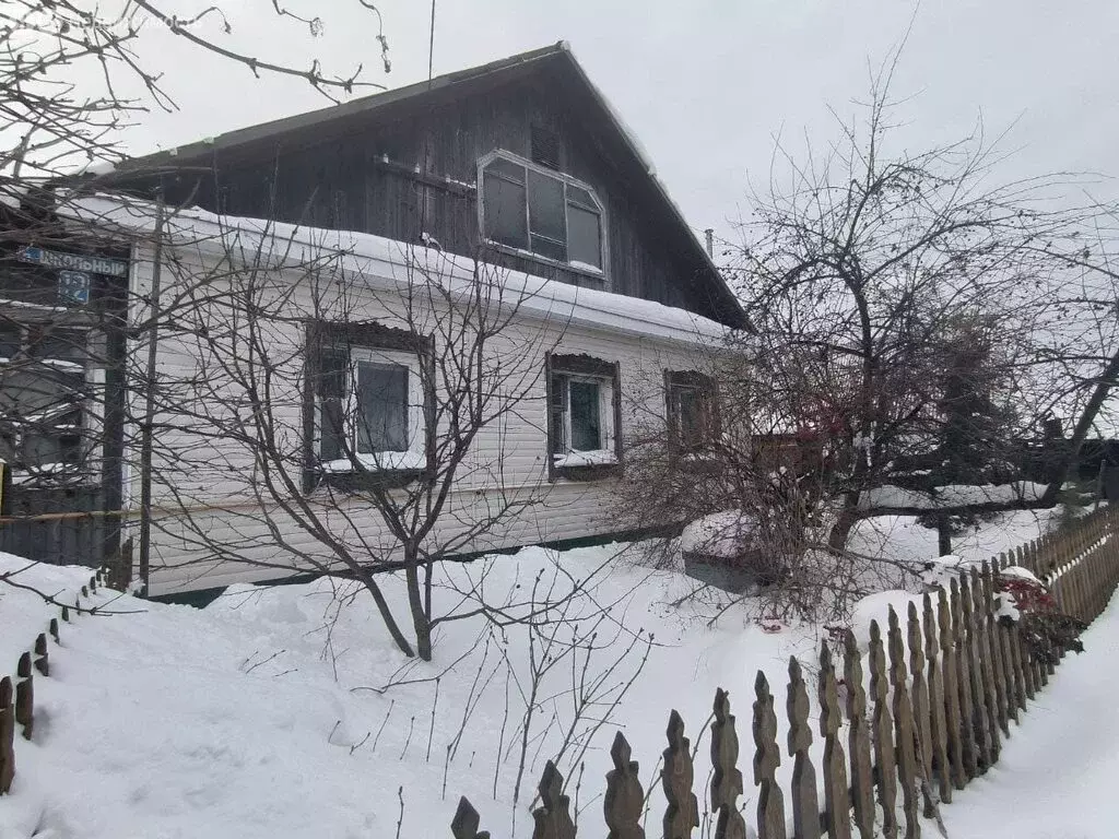 Дом в Тюкалинск, Школьный переулок (104.4 м) - Фото 1