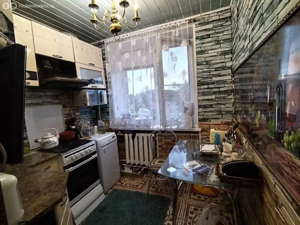 3-комнатная квартира: Кириши, Советская улица, 19 (55.6 м) - Фото 2