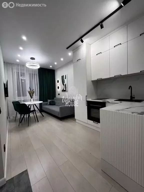 1-комнатная квартира: Тюмень, улица Республики, 204к11 (33 м) - Фото 1