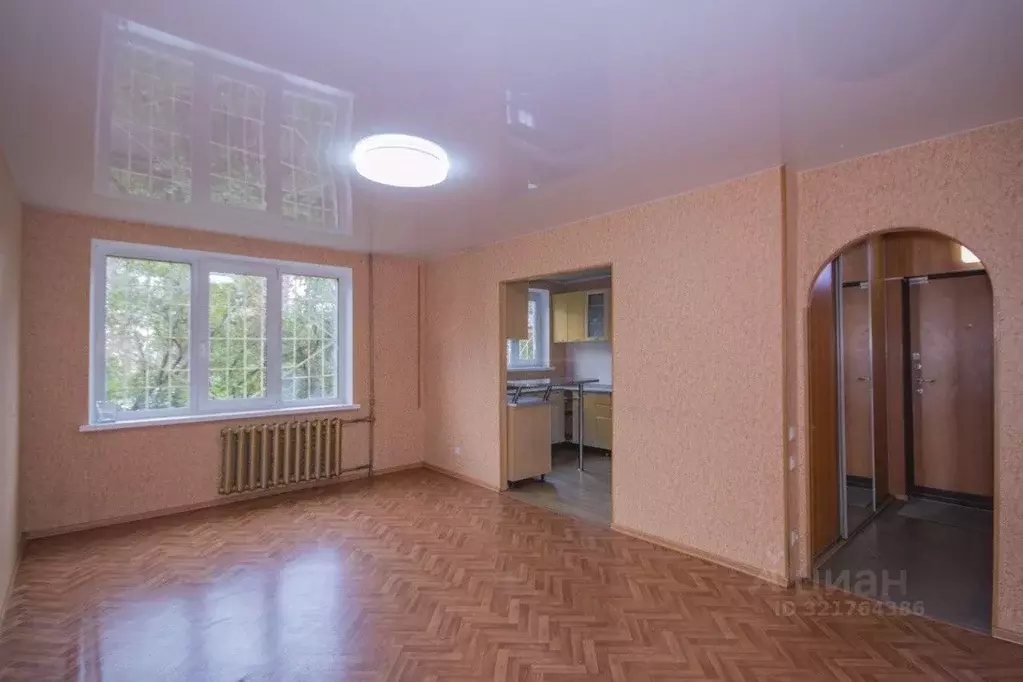 5-к кв. Свердловская область, Екатеринбург ул. Уральская, 46 (86.0 м) - Фото 0