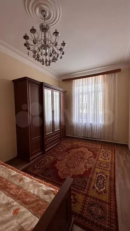 2-к. квартира, 70 м, 1/2 эт. - Фото 0