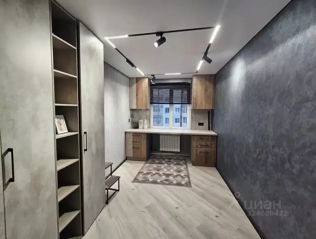 3-к кв. Псковская область, Псков Коммунальная ул., 40 (58.8 м) - Фото 1