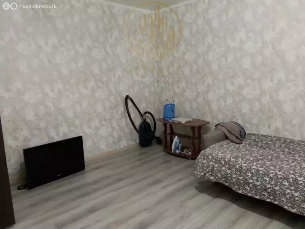 1-комнатная квартира: Ессентуки, Октябрьская улица, 457 (27 м) - Фото 0
