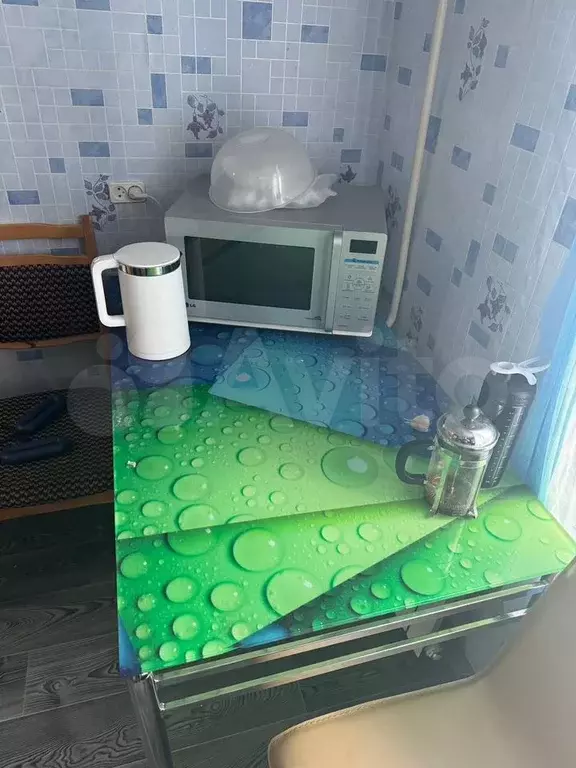 1-к. квартира, 32 м, 8/9 эт. - Фото 1