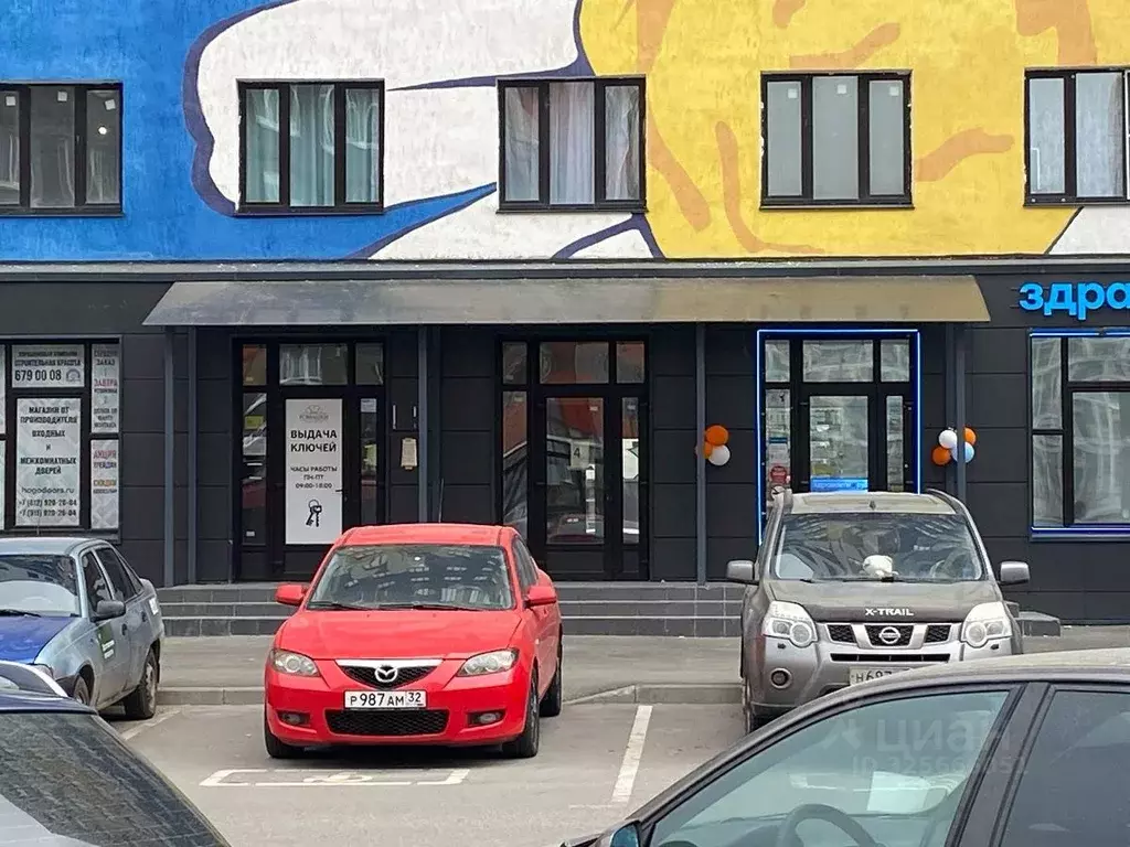 Помещение свободного назначения в Ленинградская область, Мурино ... - Фото 1