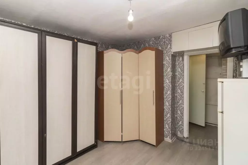 1-к кв. Тюменская область, Тюмень Олимпийская ул., 20 (14.0 м) - Фото 1