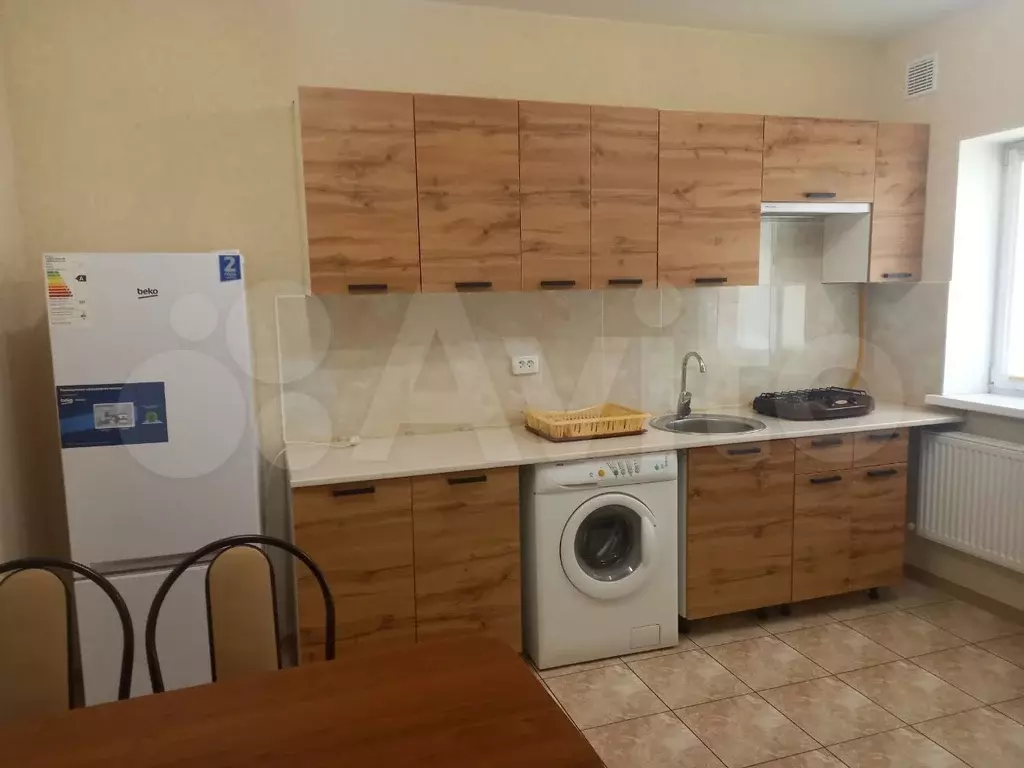 1-к. квартира, 42 м, 1/1 эт. - Фото 1