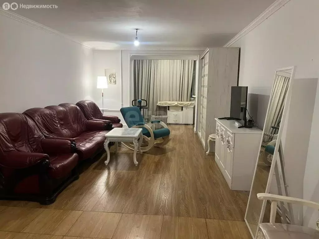 3-комнатная квартира: Владикавказ, Весенняя улица, 5 (80 м) - Фото 1