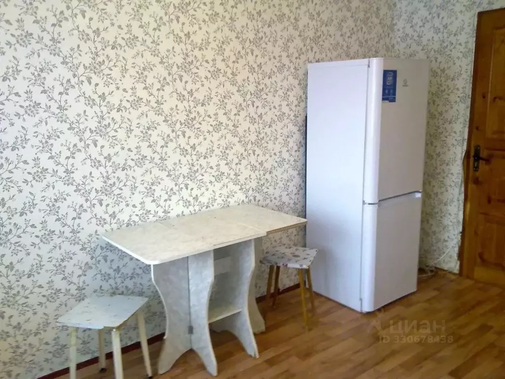 Комната Иркутская область, Иркутск ул. Помяловского, 15а (15.0 м) - Фото 2