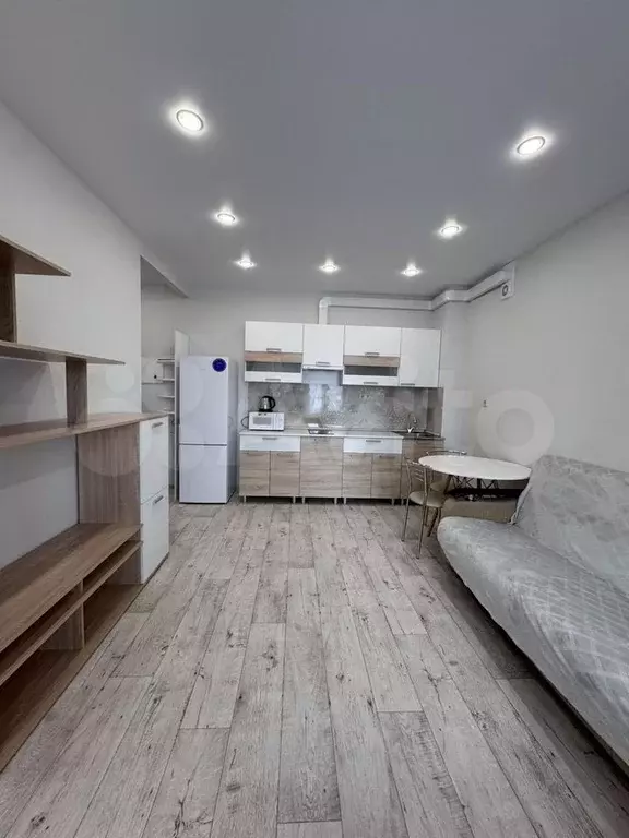 1-к. квартира, 37 м, 8/9 эт. - Фото 0