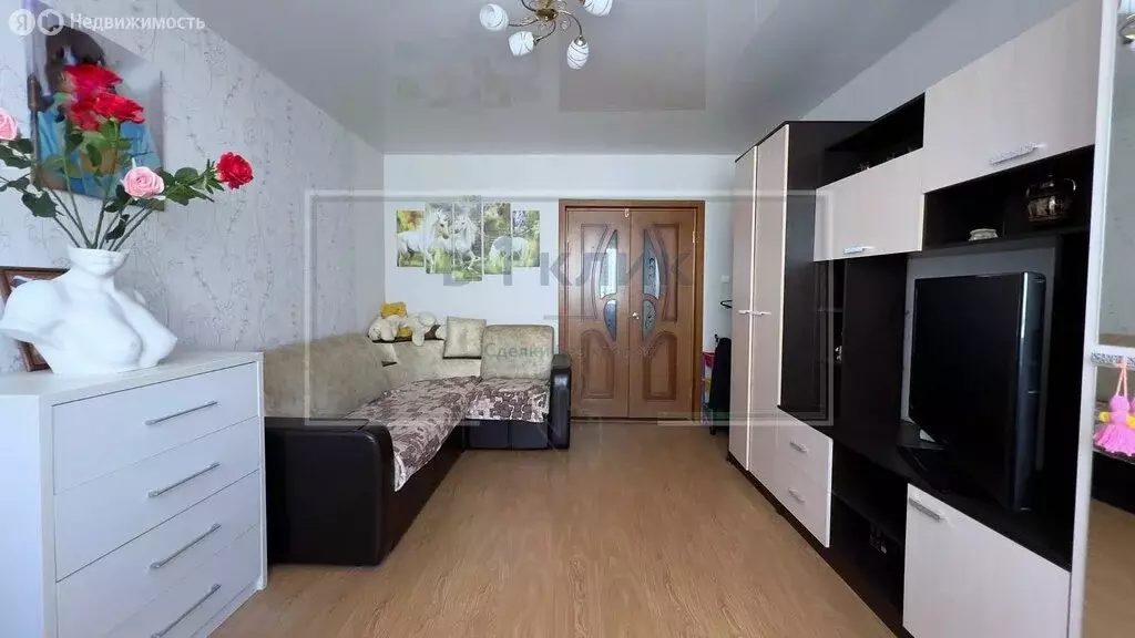 3-комнатная квартира: Ярославль, улица Космонавтов, 13 (62.2 м) - Фото 0