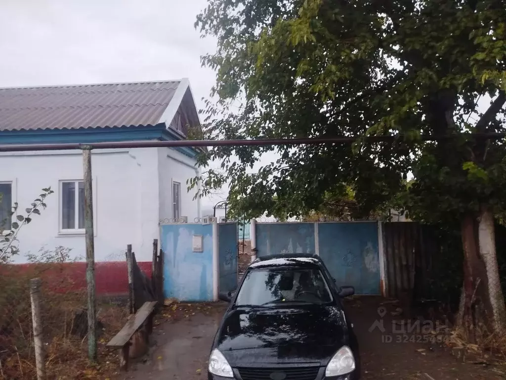 Дом в Ставропольский край, Левокумский муниципальный округ, с. ... - Фото 1