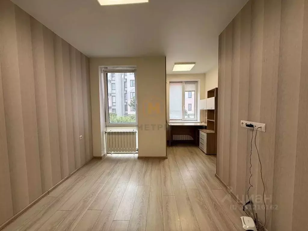 Студия Белгородская область, Белгород ул. Семейная, 19 (31.0 м) - Фото 2