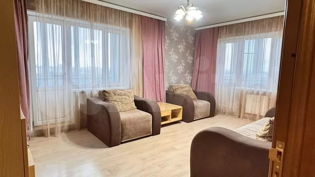 2-к. квартира, 60 м, 16/20 эт. - Фото 0