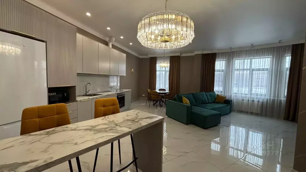 2-к кв. Воронежская область, Воронеж пл. Ленина, 6/1 (73.0 м) - Фото 1